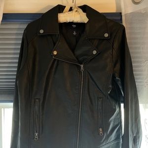 Gap size 6 faux leather jacket